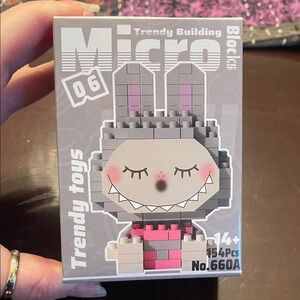 Labubu Micro Trendy Building Blocks Toy - 
154 pieces ages 14+ new